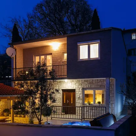 House Roko Villa
